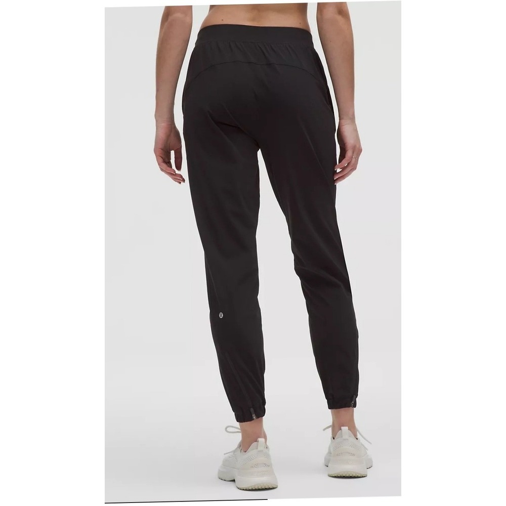 Lululemon Adaptive Tapered Joggers Womens 2 Black Excellent Zipped Ankle Cuffs